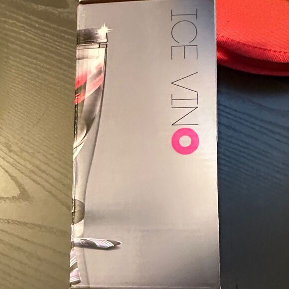 Sunnylife Red and White Cutlery Set - Picture 4 of 5